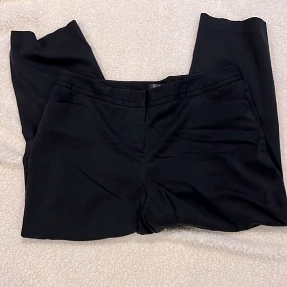 Rafaella Curvy Ankle Black Pants - Picture 3 of 5